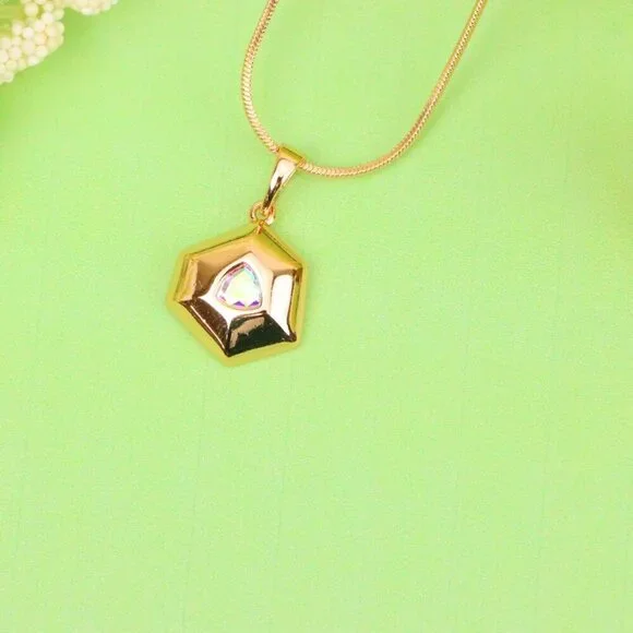 "Gold-Plated Satin White Pendant with Iridescent Center Stone, XPPT1749 - Picture 12 of 13